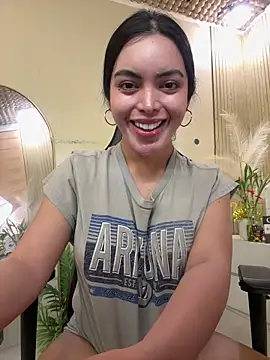 HotstuffCherrySummer online show from 03/28/26, 10:37