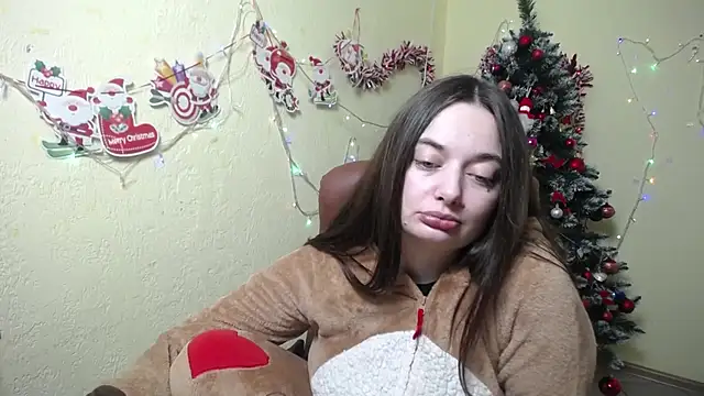 MilanaPrice online show from 12/24/24, 10:28