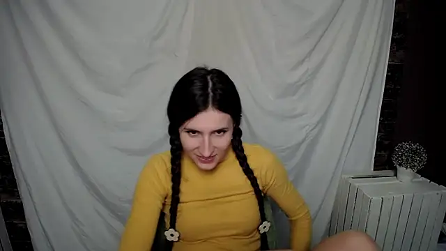 Snapshot of MaryEm976 chatting on 02/16/25, 11:59 MaryEm976 online show from 02/16/25, 11:59