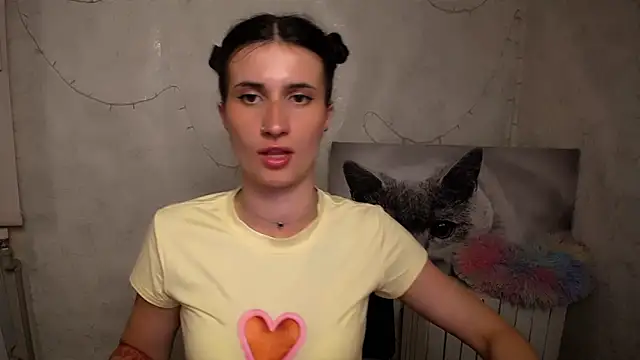 MaryEm976 online show from 05/20/26, 10:21
