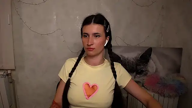 MaryEm976 online show from 05/23/26, 09:02