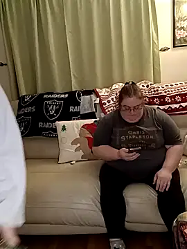 Snapshot of Armpitshaver chatting on 12/17/24, 01:18 Armpitshaver online show from 12/17/24, 01:18