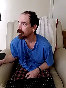 Snapshot of Armpitshaver chatting on 01/08/25, 02:46 Armpitshaver online show from 01/08/25, 02:46