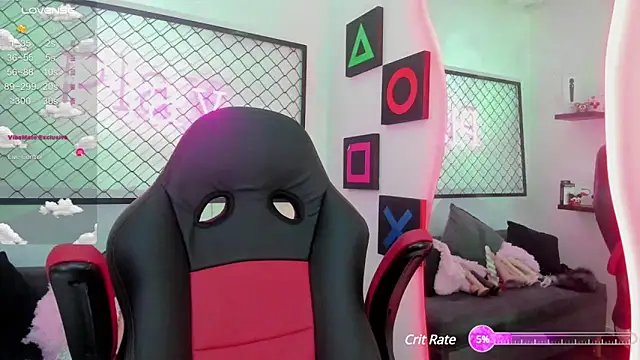 Snapshot of Atenea_Klett_ chatting on 02/24/25, 01:21 Atenea Klett online show from 02/24/25, 01:21