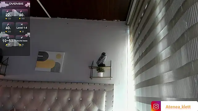 Snapshot of Atenea_Klett_ chatting on 05/25/26, 01:50 Atenea Klett online show from 05/25/26, 01:50