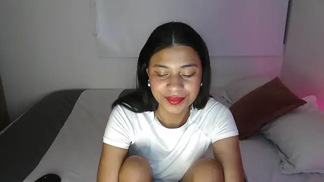 dark enchantress  online show from 03/11/25, 03:37