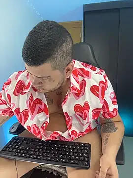 Thomas chubbyxhot online show from 11/10/25, 11:04