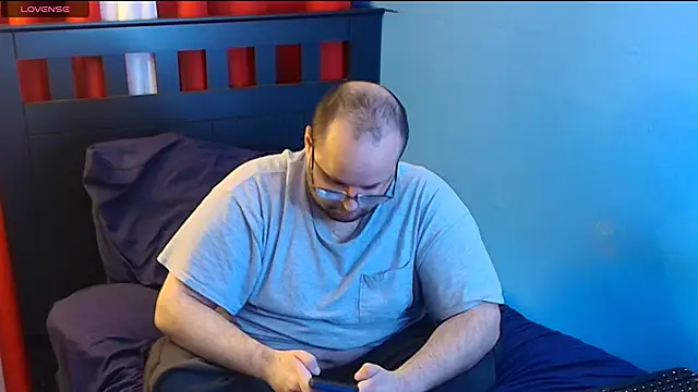 lefty15242 online show from 10/14/25, 05:30