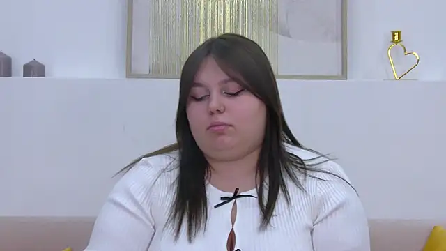 LillianKim online show from 01/19/25, 09:45