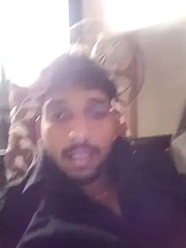 Snapshot of sushilbhosale667 chatting on 11/23/25, 08:25 sushilbhosale667 online show from 11/23/25, 08:25