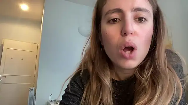 Mollyy998 online show from 01/06/26, 07:12