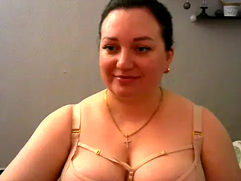 AmanaGi online show from 02/07/25, 12:28