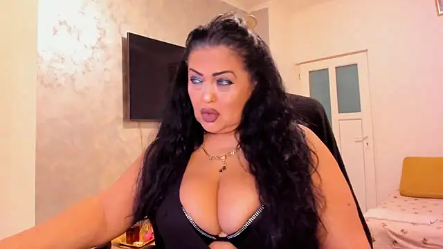 Brendaxx1 online show from 10/05/25, 08:29