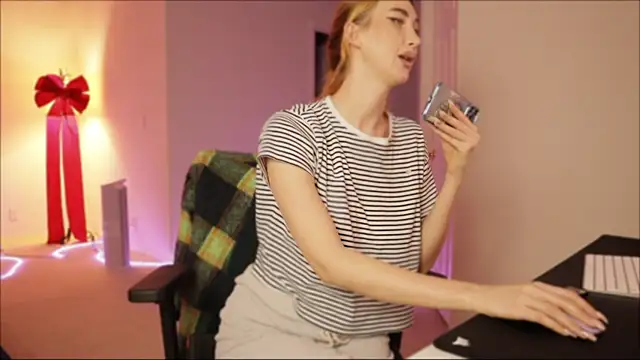 Alexa Lover Ra online show from 12/16/24, 03:51