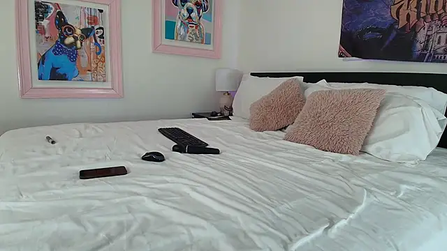 Snapshot of xxxvibesxo chatting on 09/29/25, 10:31 xxxvibesxo online show from 09/29/25, 10:31