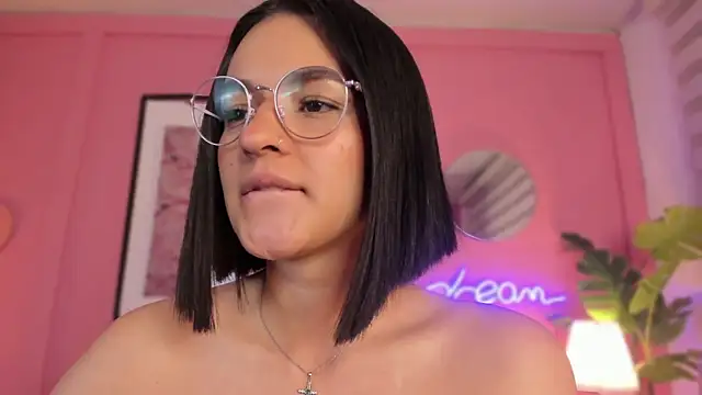 SoySaraa online show from 01/22/25, 11:23