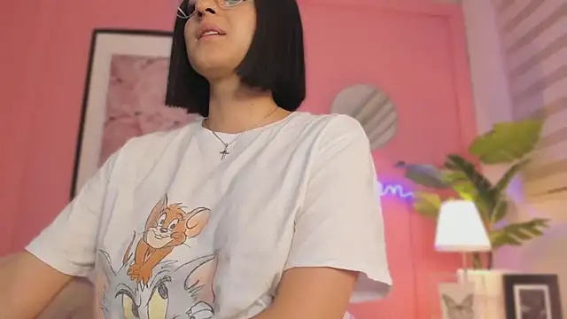 SoySaraa online show from 03/19/25, 08:23