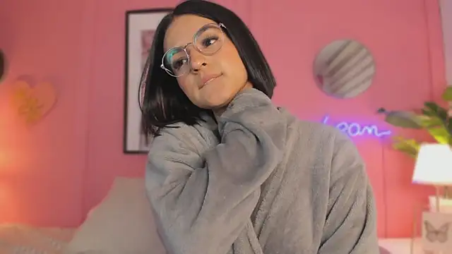 SoySaraa online show from 03/21/25, 11:22