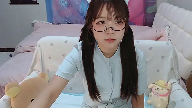 Snapshot of Sakura_Anne chatting on 02/20/25, 12:04 Sakura Anne online show from 02/20/25, 12:04