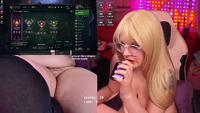 evamila online show from 02/16/25, 11:49