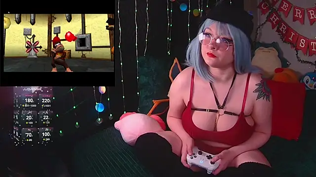 evamila online show from 11/17/25, 11:49