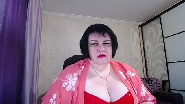 Snapshot of JuicyLady_Di chatting on 01/09/26, 06:38 JuicyLady Di online show from 01/09/26, 06:38