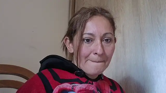 Snapshot of maya_hottt chatting on 11/22/25, 05:45 maya hottt online show from 11/22/25, 05:45