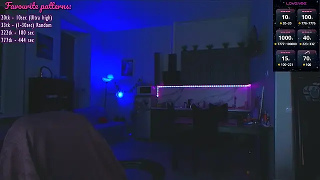 Snapshot of NicoleFancy chatting on 02/09/25, 10:43 NicoleFancy online show from 02/09/25, 10:43