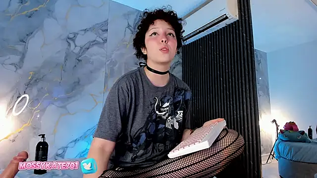 Katemoss70 online show from 01/29/25, 03:15