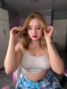 Sam Thompsoon  online show from 09/23/25, 02:58