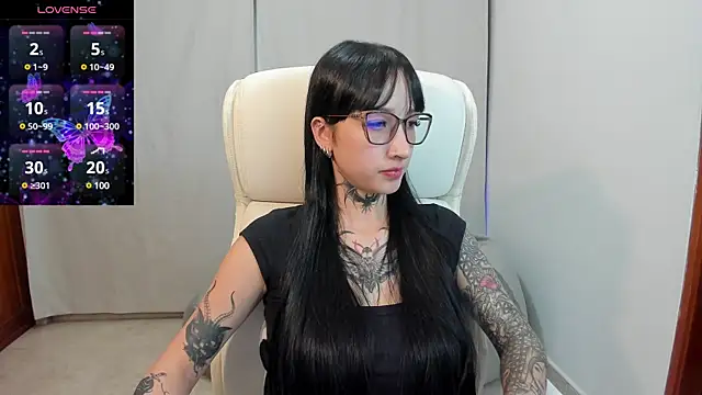 xisisxx online show from 03/17/25, 11:11