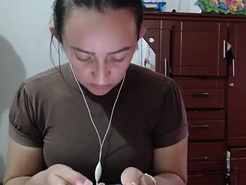 DeepAnal07 online show from 10/06/25, 09:23