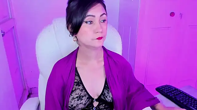 danielahot66 online show from 03/19/25, 06:14