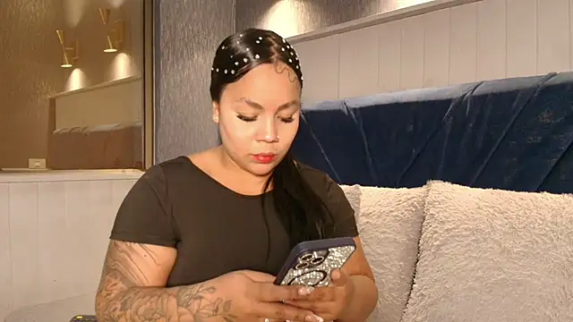 EmilyQueen3x online show from 03/27/26, 03:01