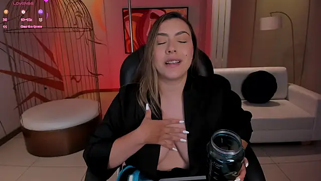 MartinnaBonnet online show from 12/21/24, 04:36