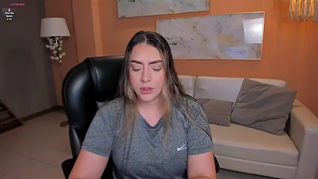 MartinnaBonnet online show from 01/06/25, 10:57