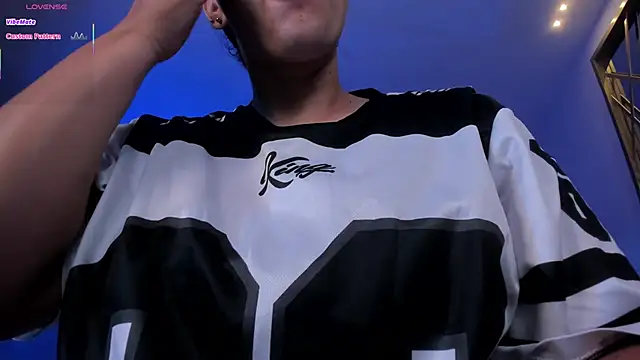 MartinnaBonnet online show from 11/21/25, 10:14