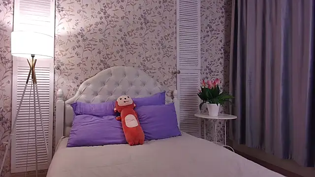 Wendy-Darling online show from 10/20/25, 01:28