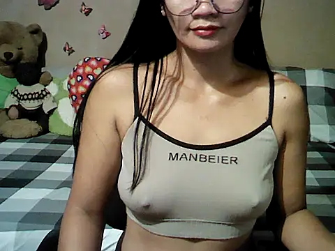 Mia Rein online show from 02/11/26, 01:43