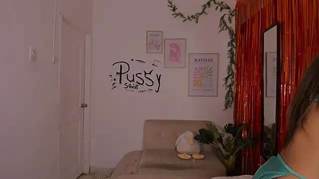 hornyprincess   online show from 10/30/25, 06:08