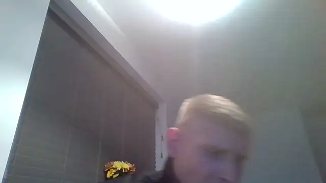 Snapshot of iamsex6969 chatting on 10/04/25, 06:17 iamsex6969 online show from 10/04/25, 06:17