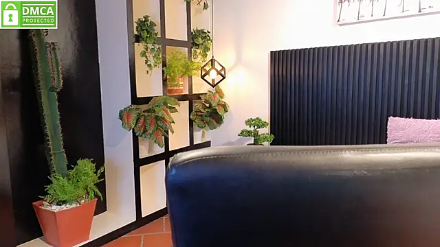 Snapshot of Ivy_Gail chatting on 02/28/26, 04:13 Ivy Gail online show from 02/28/26, 04:13