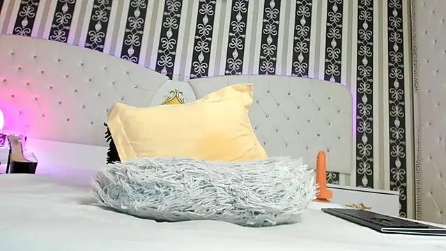 Aidasina online show from 03/06/25, 11:20