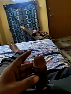 Gopal1243 online show from 02/25/25, 09:09