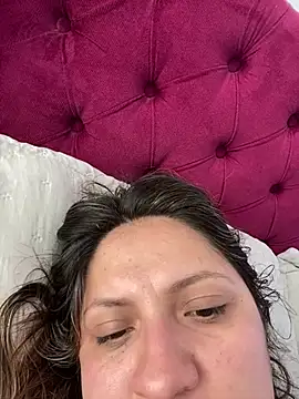 Snapshot of conhy_lehee chatting on 02/27/25, 02:32 conhy lehee online show from 02/27/25, 02:32