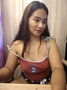 Snapshot of Kissy07 chatting on 02/10/25, 11:34 Kissy07 online show from 02/10/25, 11:34