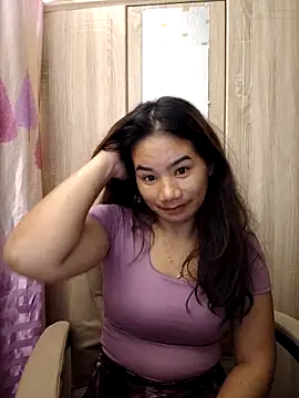 Snapshot of Kissy07 chatting on 02/13/25, 09:06 Kissy07 online show from 02/13/25, 09:06