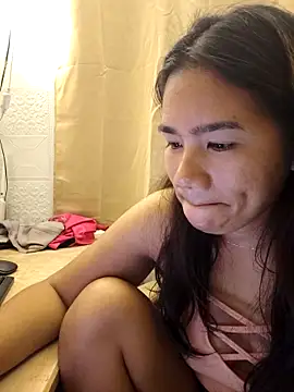 Snapshot of Kissy07 chatting on 02/26/25, 11:37 Kissy07 online show from 02/26/25, 11:37