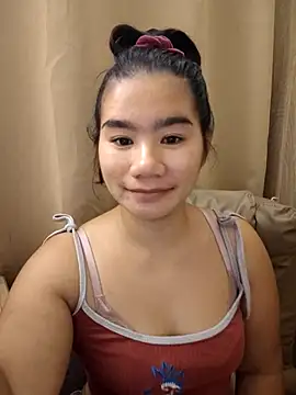 Snapshot of Kissy07 chatting on 02/15/26, 11:01 Kissy07 online show from 02/15/26, 11:01