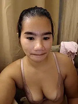 Snapshot of Kissy07 chatting on 02/16/26, 10:50 Kissy07 online show from 02/16/26, 10:50